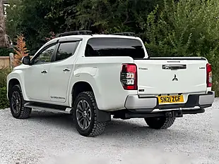Used 2021 Mitsubishi L200 Barbarian White - Interior and Exterior details 7
