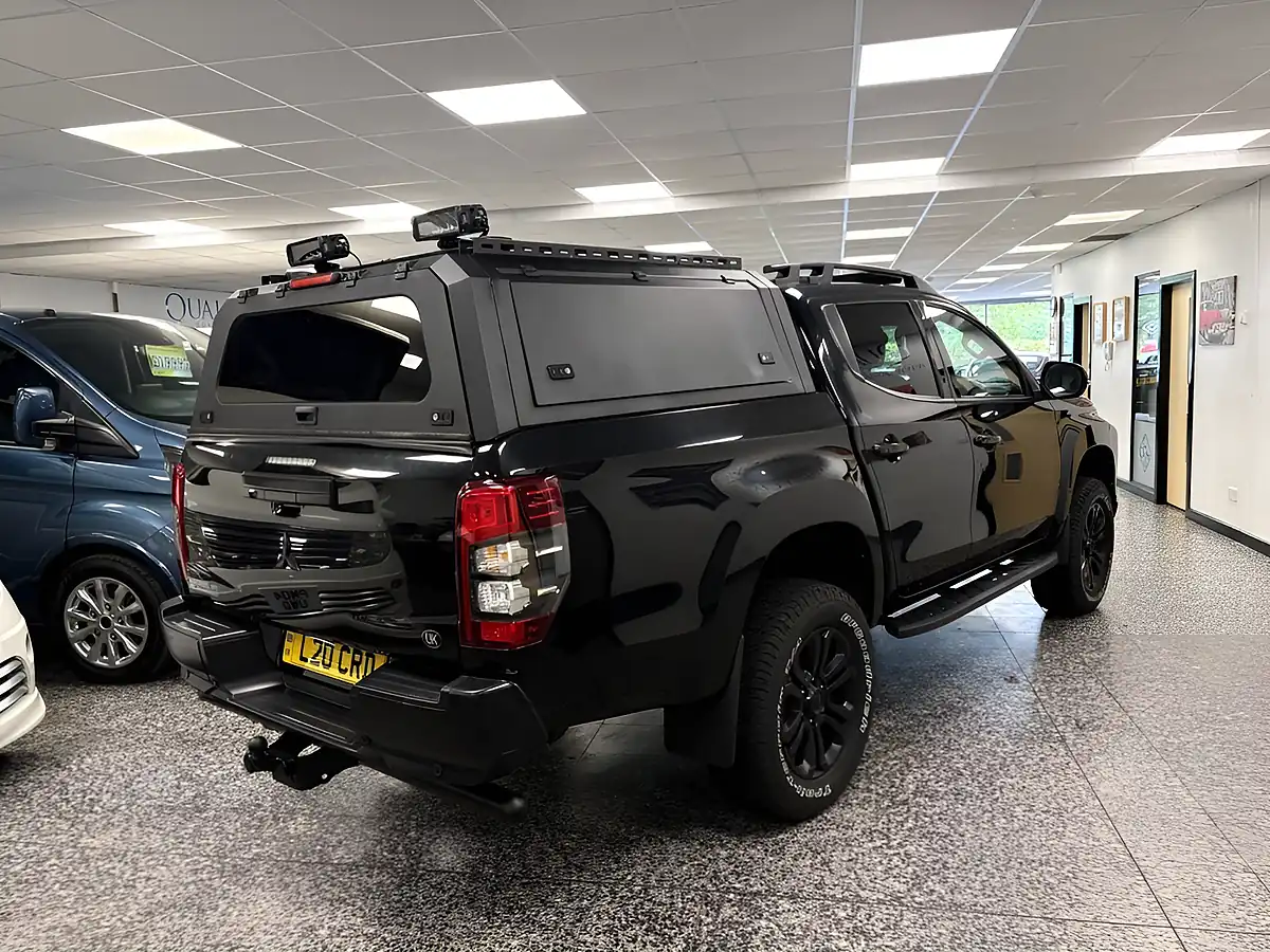 Used 2021 Mitsubishi L200 Barbarian X Jet Black - Interior and Exterior details 7