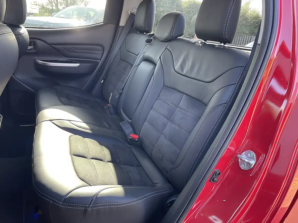 Used 2021 Mitsubishi L200 Barbarian X Red - Interior and Exterior details 12