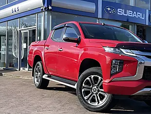 Used 2021 Mitsubishi L200 Barbarian X Red - Interior and Exterior details 2