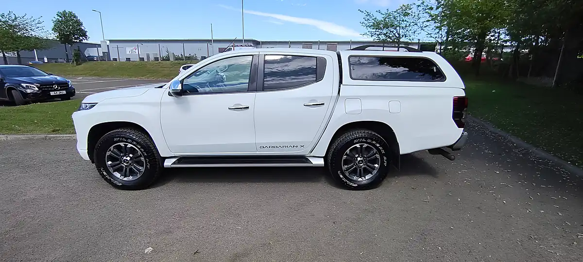 Used 2021 Mitsubishi L200 Barbarian X White - Interior and Exterior details 2