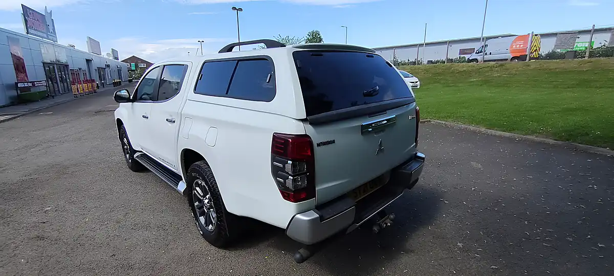Used 2021 Mitsubishi L200 Barbarian X White - Interior and Exterior details 3