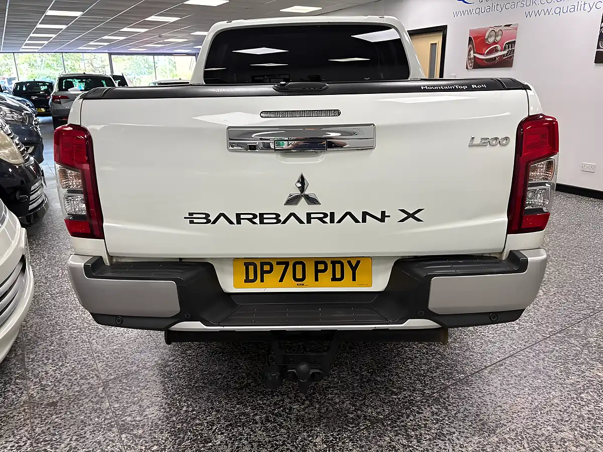 Used 2021 Mitsubishi L200 Barbarian X White - Interior and Exterior details 12