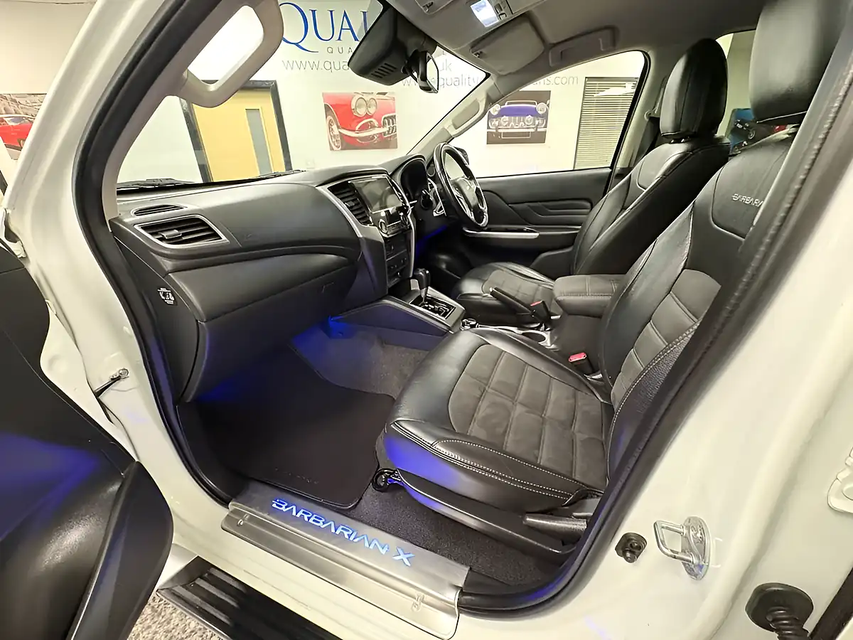 Used 2021 Mitsubishi L200 Barbarian X White - Interior and Exterior details 17