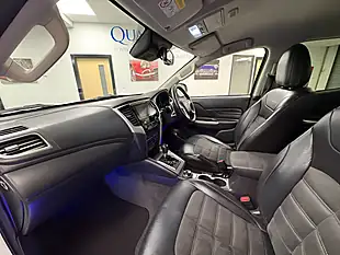 Used 2021 Mitsubishi L200 Barbarian X White - Interior and Exterior details 19