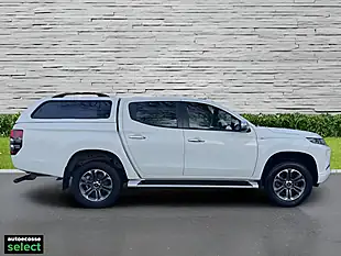 Used 2021 Mitsubishi L200 Dc Trojan White - Interior and Exterior details 4