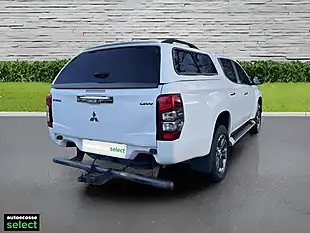 Used 2021 Mitsubishi L200 Dc Trojan White - Interior and Exterior details 6