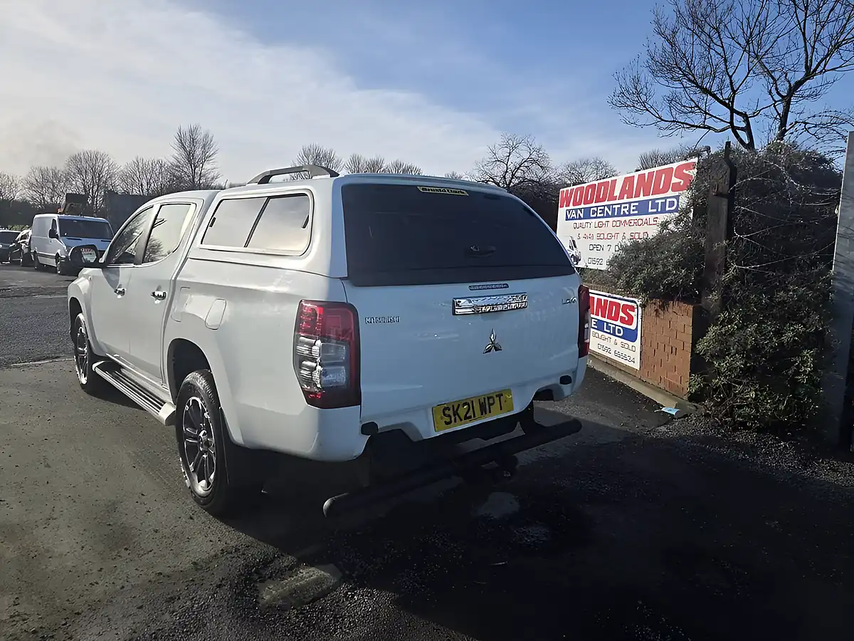 Used 2021 Mitsubishi L200 Trojan D1-D White - Interior and Exterior details 5