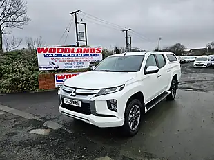 Used 2021 Mitsubishi L200 Trojan Dc White - Interior and Exterior details 4