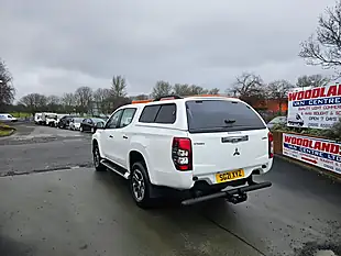 Used 2021 Mitsubishi L200 Trojan White - Interior and Exterior details 5