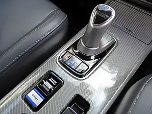 Used 2021 Mitsubishi Outlander Dynamic Red - Interior and Exterior details 18
