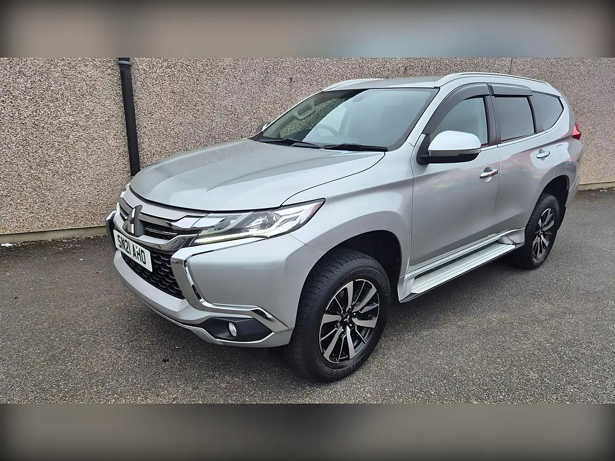 Used 2021 Mitsubishi Shogun Sport 3 Silver - Interior and Exterior details 3