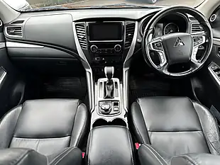 Used 2021 Mitsubishi Shogun Sport 4 Red - Interior and Exterior details 13