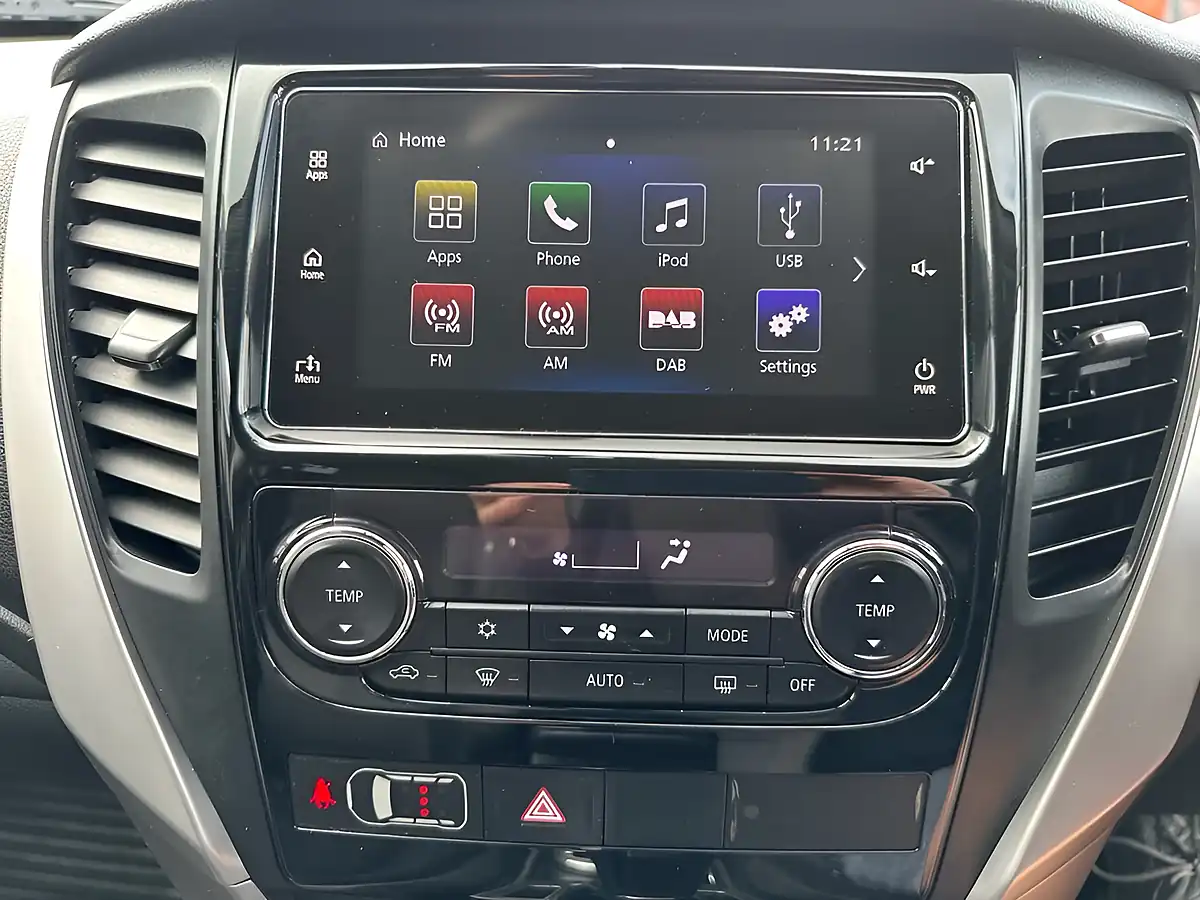 Used 2021 Mitsubishi Shogun Sport 4 Red - Interior and Exterior details 18