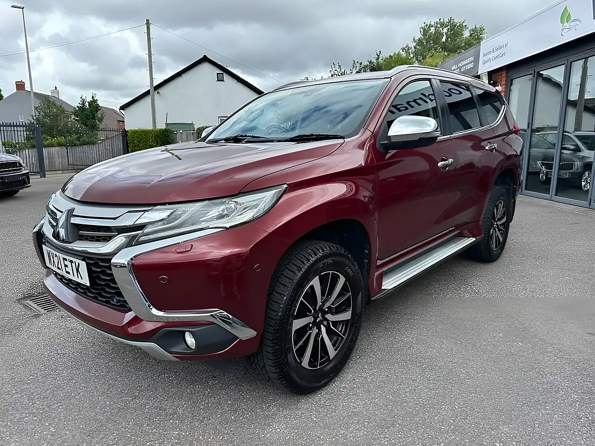 Used 2021 Mitsubishi Shogun Sport 4 Red - Interior and Exterior details 3