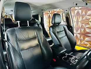 Used 2021 Mitsubishi Shogun Sport Black - Interior and Exterior details 10