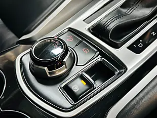 Used 2021 Mitsubishi Shogun Sport Black - Interior and Exterior details 18