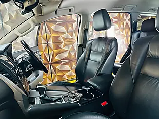 Used 2021 Mitsubishi Shogun Sport Black - Interior and Exterior details 4