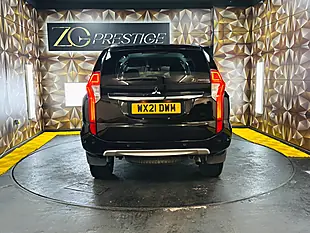 Used 2021 Mitsubishi Shogun Sport Black - Interior and Exterior details 5