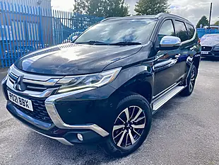 Used 2021 Mitsubishi Shogun Sport Commercial Black - Interior and Exterior details 6