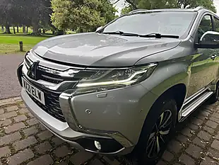 Used 2021 Mitsubishi Shogun Sport Silver - Interior and Exterior details 11