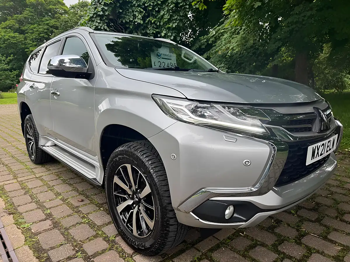 Used 2021 Mitsubishi Shogun Sport Silver - Interior and Exterior details 4