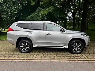 Used 2021 Mitsubishi Shogun Sport Silver - Interior and Exterior details 7