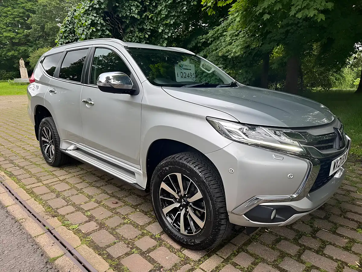 Used 2021 Mitsubishi Shogun Sport Silver - Interior and Exterior details 9