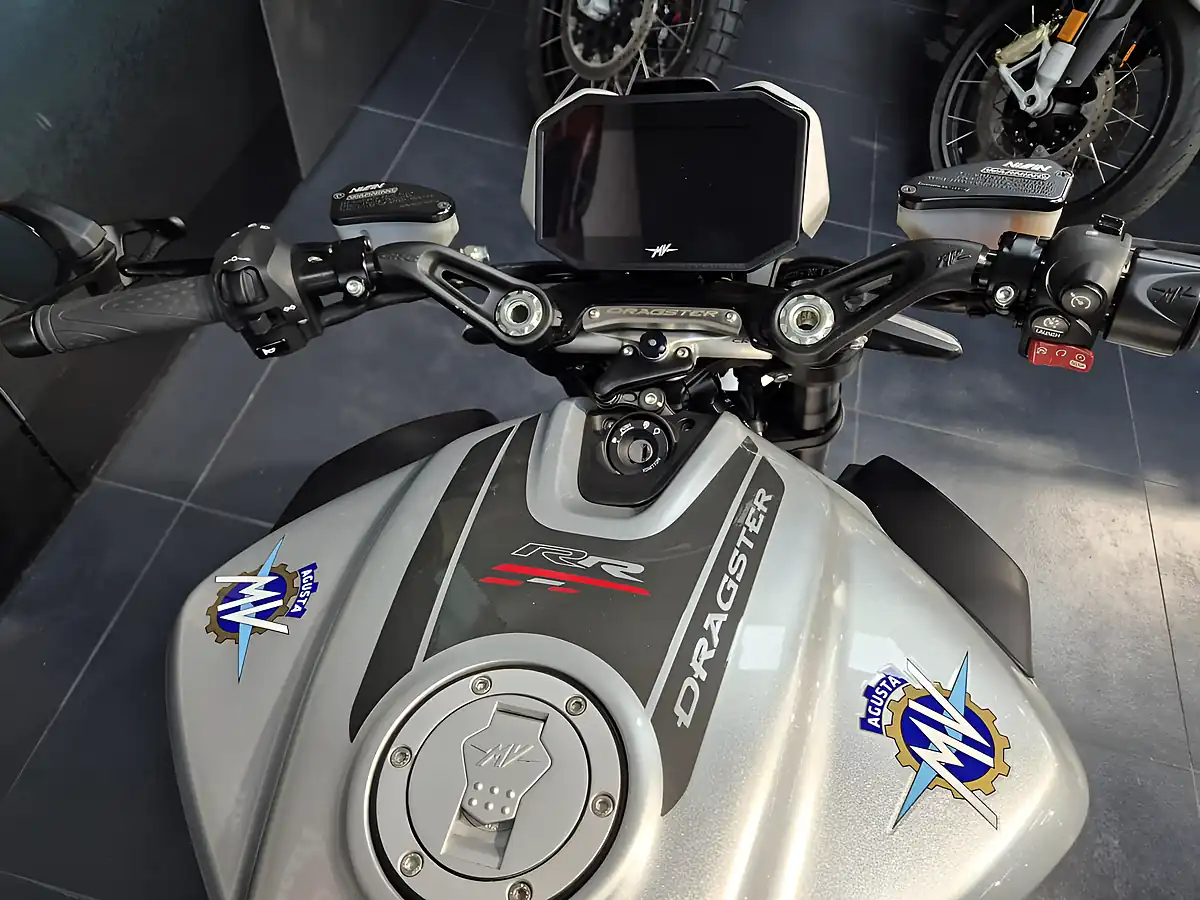 Used 2021 Mv Agusta Dragster 800RR Scs Metallic Silver - Interior and Exterior details 14