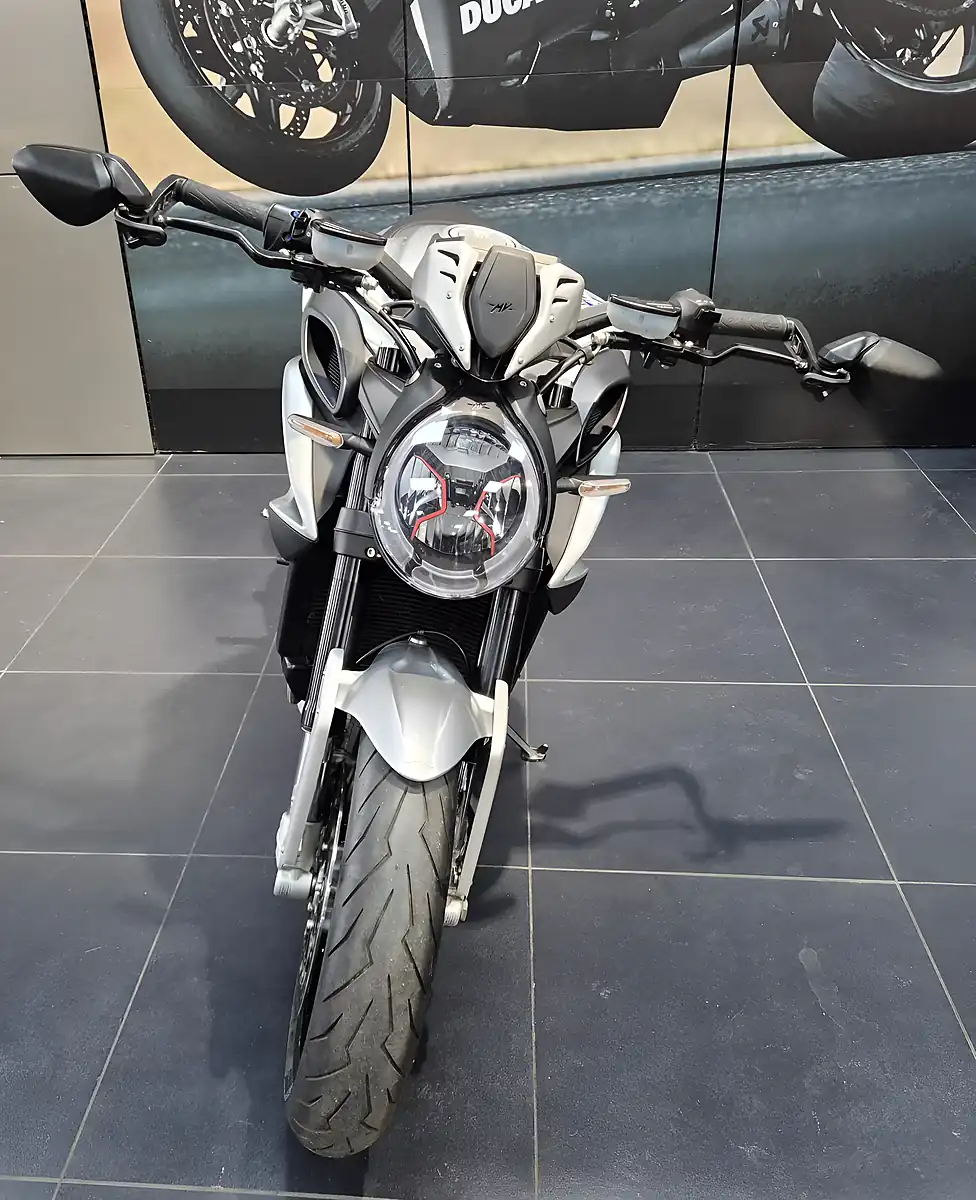 Used 2021 Mv Agusta Dragster 800RR Scs Metallic Silver - Interior and Exterior details 3