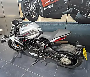 Used 2021 Mv Agusta Dragster 800RR Scs Metallic Silver - Interior and Exterior details 5