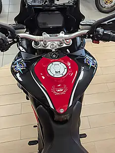 Used 2021 Mv Agusta Turismo Veloce 800 Veloce Rc Scs Red - Interior and Exterior details 17