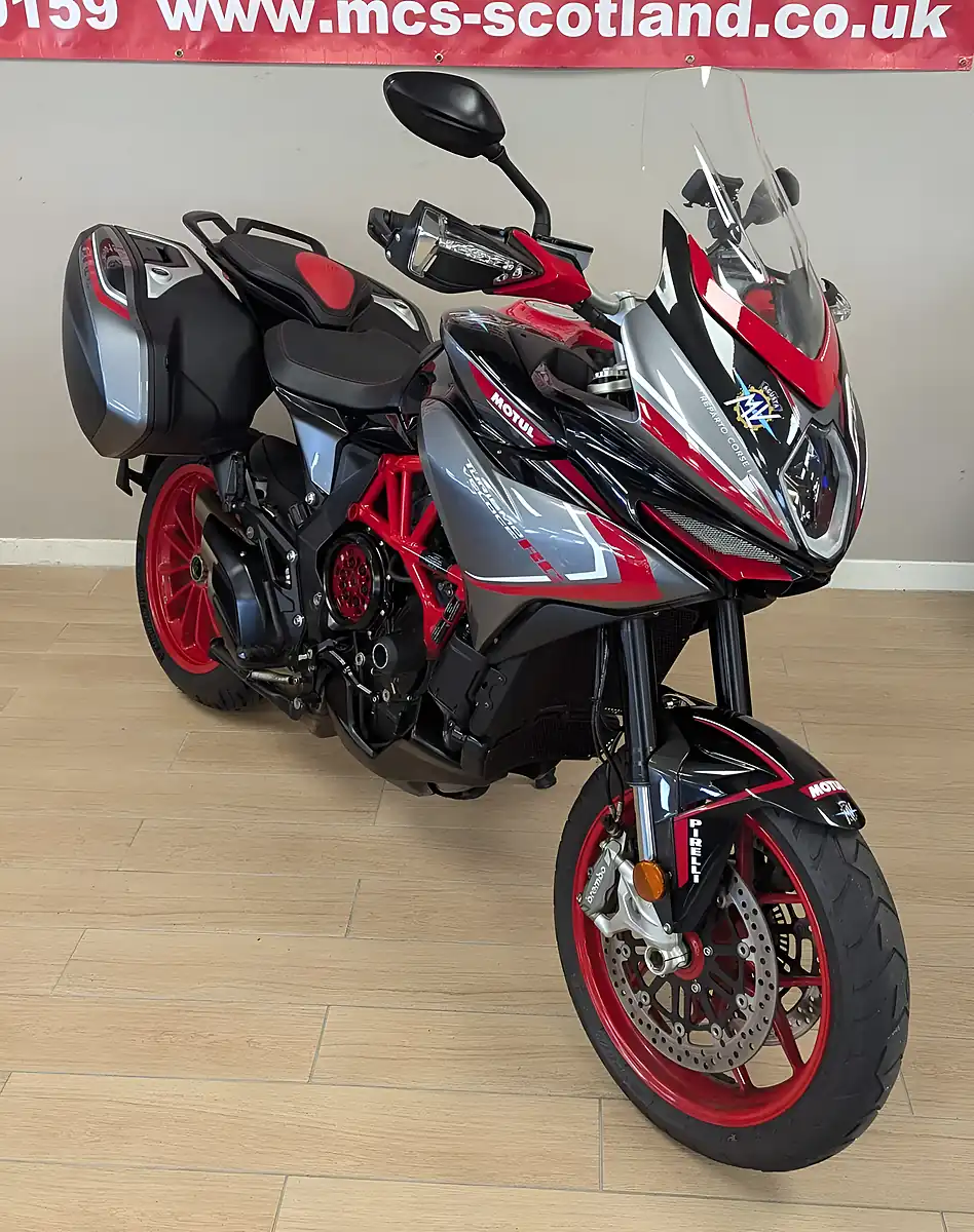 Used 2021 Mv Agusta Turismo Veloce 800 Veloce Rc Scs Red - Interior and Exterior details 6