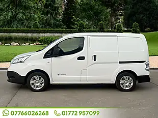 Used 2021 Nissan E-Nv200 Acenta Panel Van White - Interior and Exterior details 3
