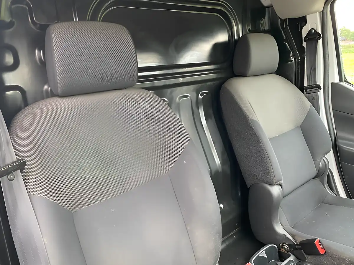 Used 2021 Nissan E-Nv200 Acenta White - Interior and Exterior details 13