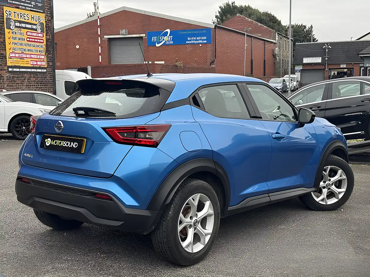 Used 2021 Nissan Juke Acenta Blue - Interior and Exterior details 3