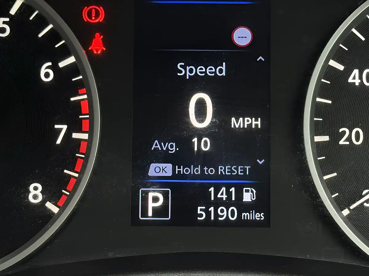 Used 2021 Nissan Juke Acenta Blue - Interior and Exterior details 6
