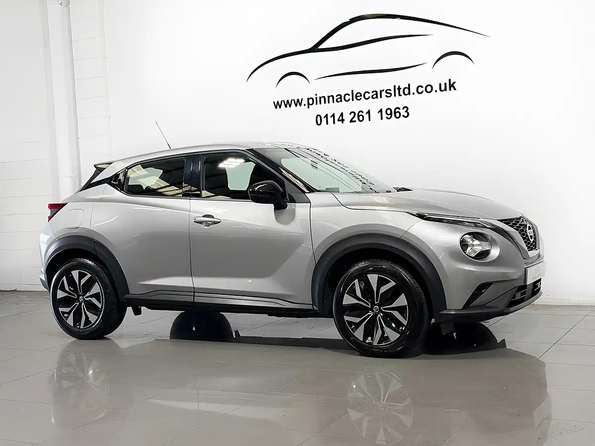 Used 2021 Nissan Juke Acenta Silver - Interior and Exterior details 11