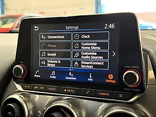 Used 2021 Nissan Juke Acenta Silver - Interior and Exterior details 16