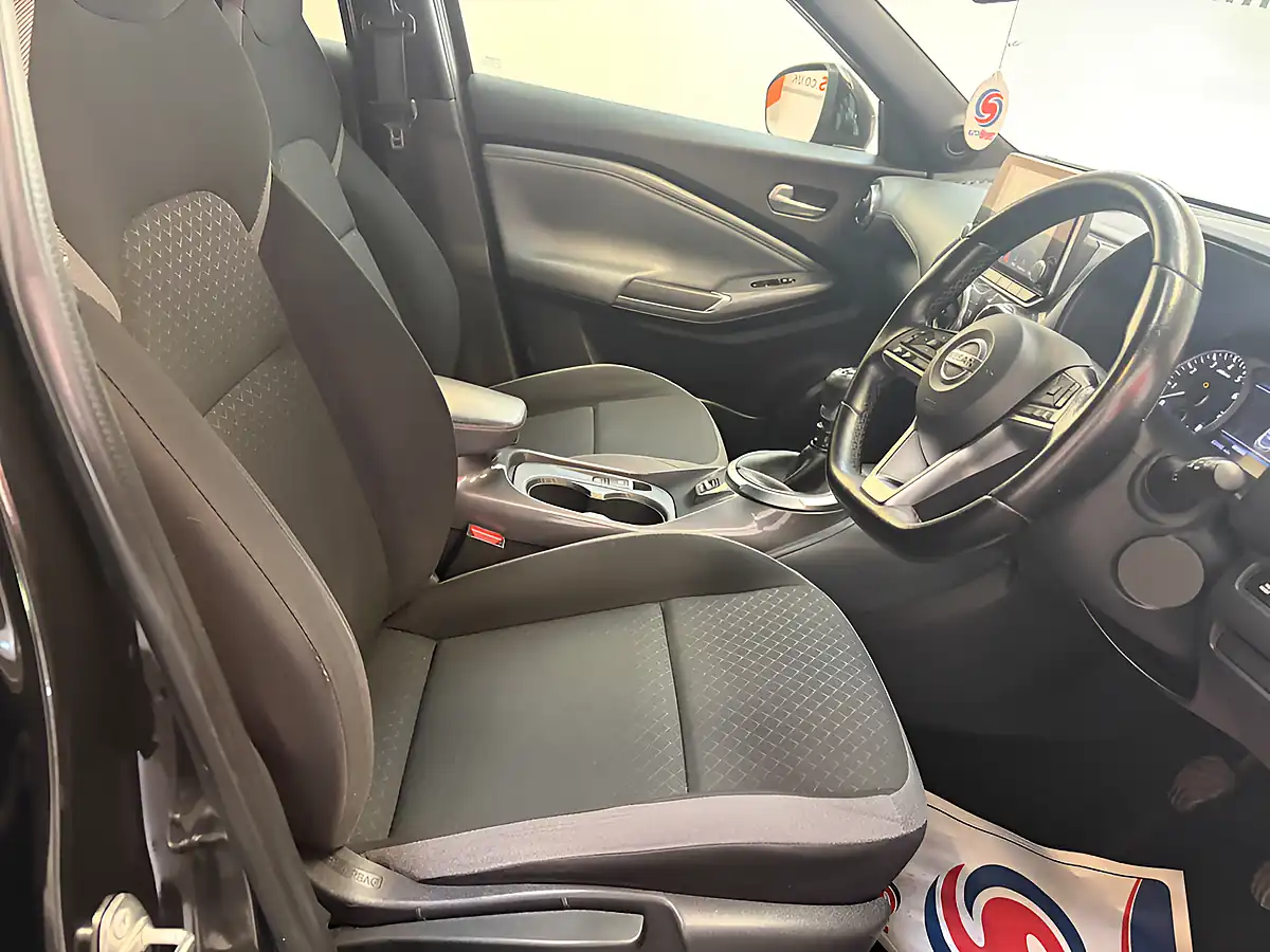 Used 2021 Nissan Juke N-Connecta Black - Interior and Exterior details 11