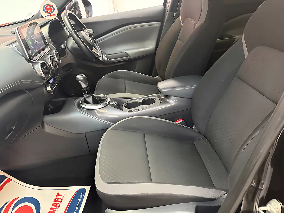 Used 2021 Nissan Juke N-Connecta Black - Interior and Exterior details 15