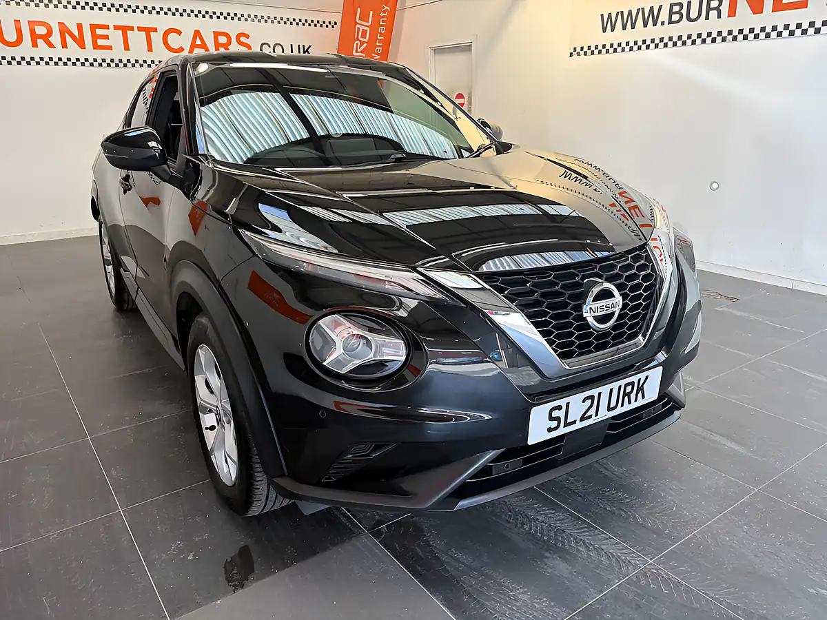 Used 2021 Nissan Juke N-Connecta Black - Interior and Exterior details 3