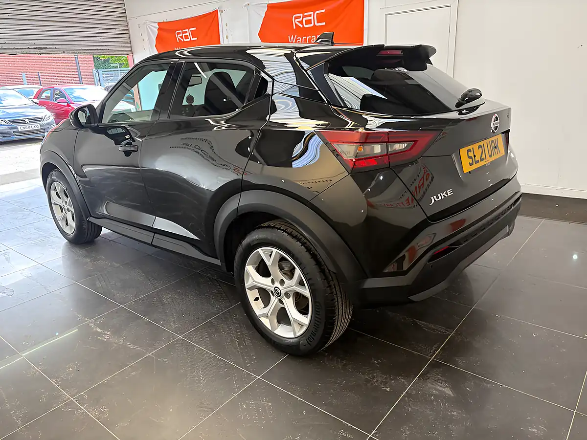 Used 2021 Nissan Juke N-Connecta Black - Interior and Exterior details 7