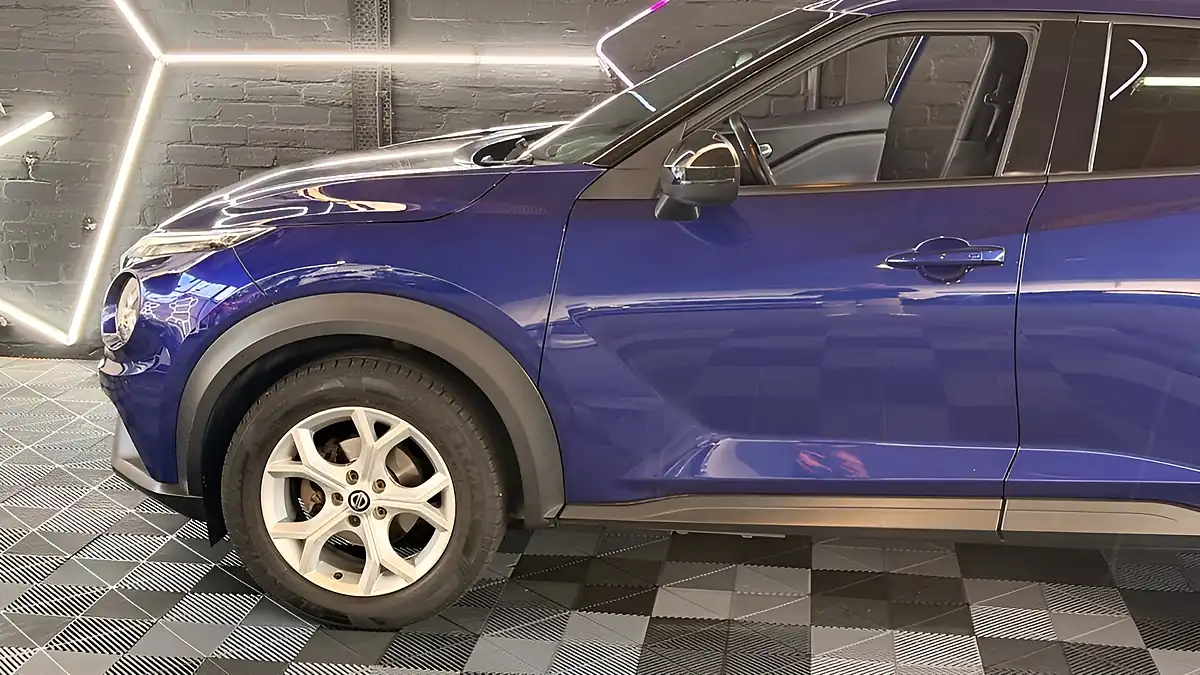 Used 2021 Nissan Juke N-Connecta Deep Purple Blue Metallic - Interior and Exterior details 10