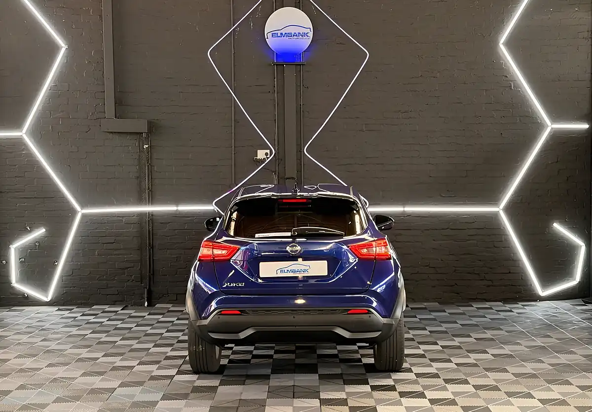 Used 2021 Nissan Juke N-Connecta Deep Purple Blue Metallic - Interior and Exterior details 3
