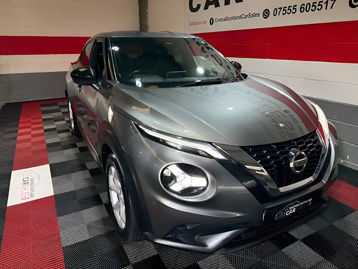Used 2021 Nissan Juke N-Connecta Grey - Interior and Exterior details 5