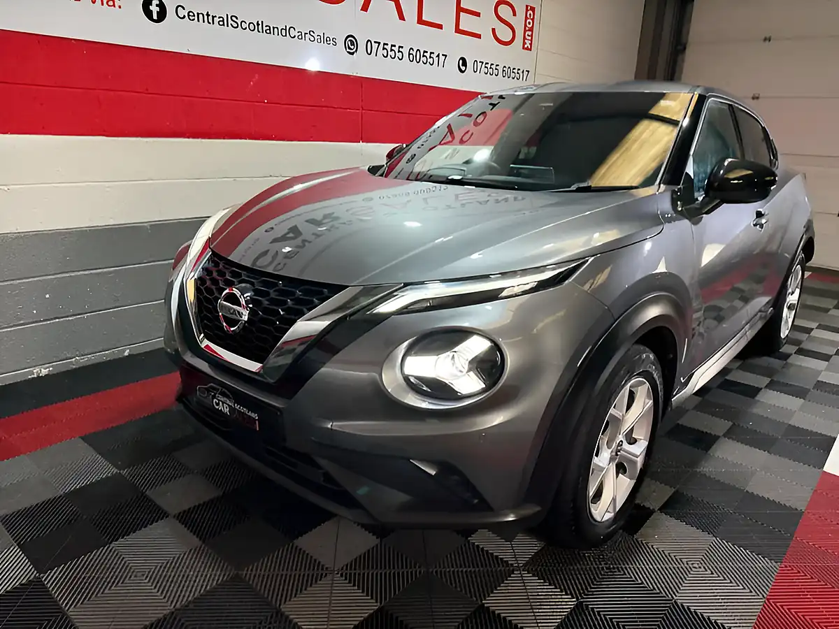 Used 2021 Nissan Juke N-Connecta Grey - Interior and Exterior details 7