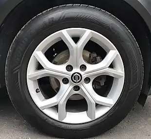 Used 2021 Nissan Juke N-Connecta Vivid Blue - Interior and Exterior details 10