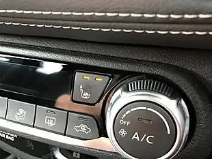 Used 2021 Nissan Juke N-Connecta Vivid Blue - Interior and Exterior details 12