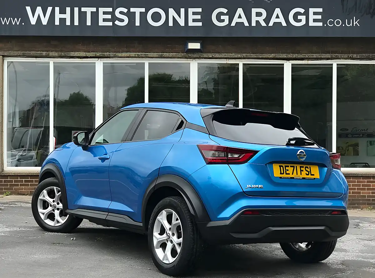 Used 2021 Nissan Juke N-Connecta Vivid Blue - Interior and Exterior details 6